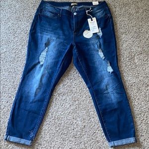 NWT Fashion Nova jeans size 20